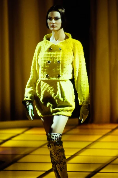 Look 19